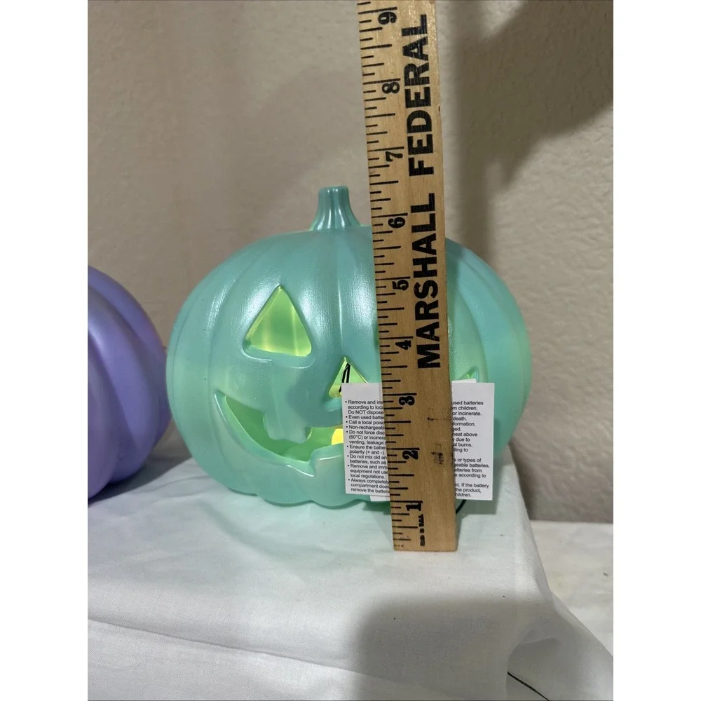 N/A display ensures light